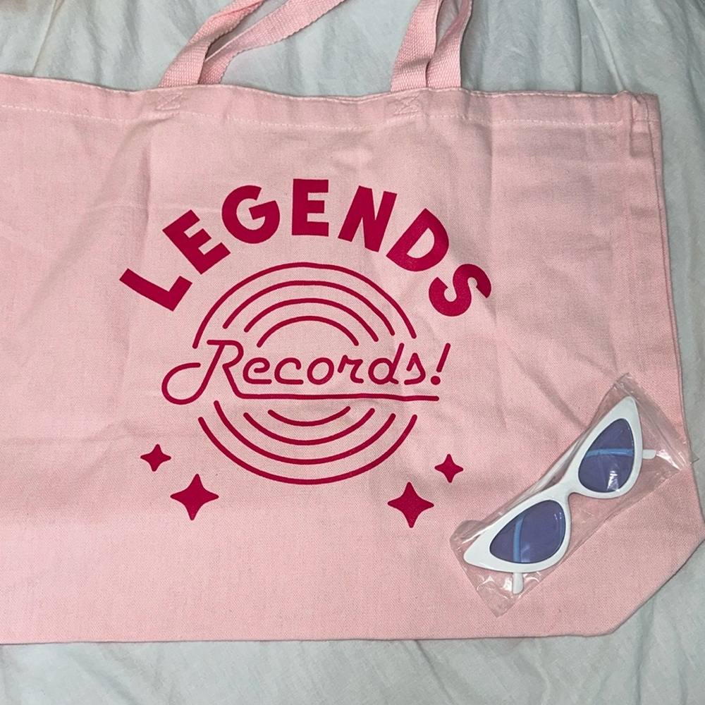 Stanley x Barbie tote bundle - Picture 3 of 4